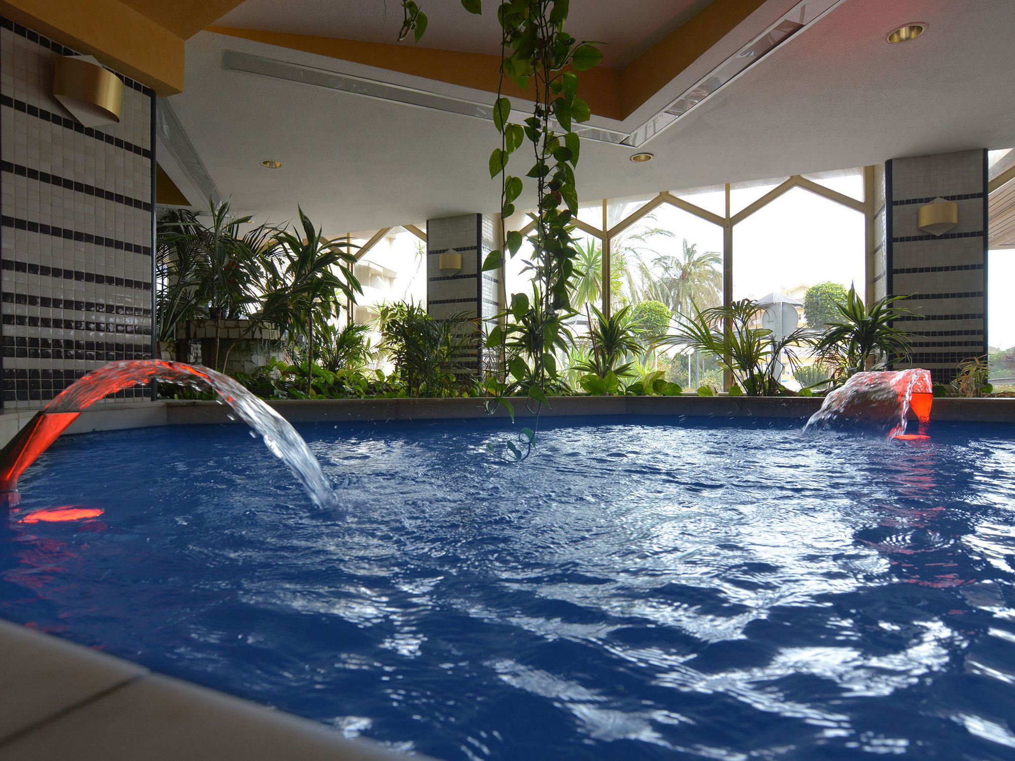 Clc Benal Beach Aparthotel Benalmádena Exteriér fotografie